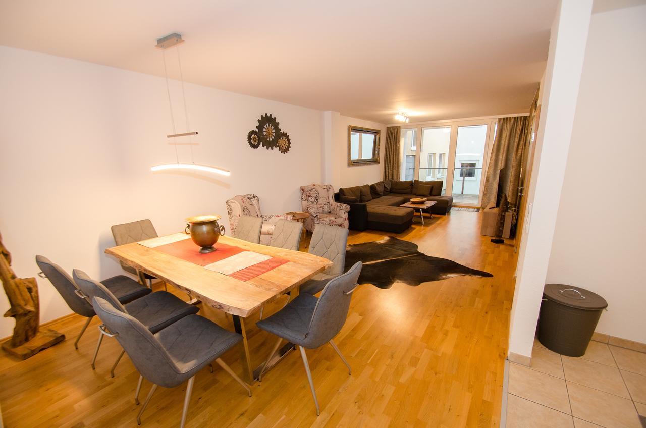צל-אם-זי Penthouse Seven By All In One Apartments מראה חיצוני תמונה